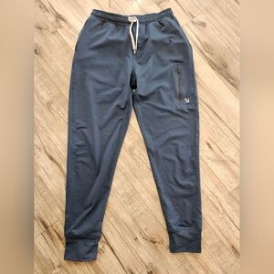 Vuori Men’s Sunday Performance Jogger Blue Dark Teal Athleisure Activewear Small